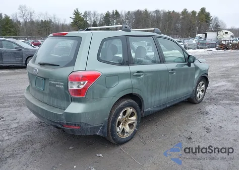 2015 Subaru Forester 2.5I z USA, uszkodzony, nr VIN JF2SJAAC5FH593127